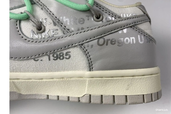 DM1602-114 4 Dunk Nike Low O-W Lot 0721